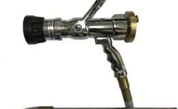 Esguicho manual auto edutor de líquido gerador de espuma (LGE), modelo Jetspume